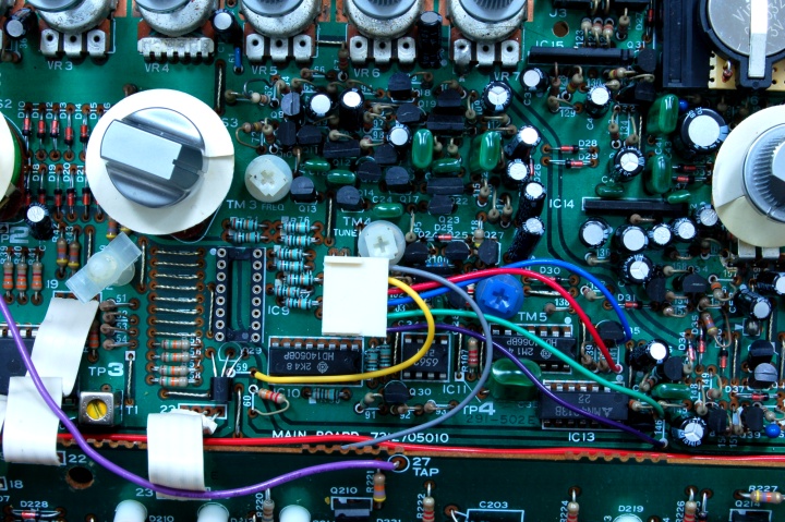 MIDIBass wiring, no board